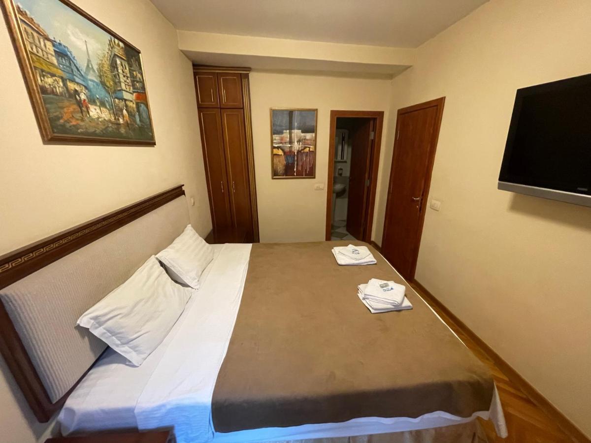 Boutique Hotel Travelling Actor - Skadarlija Belgrade Luaran gambar