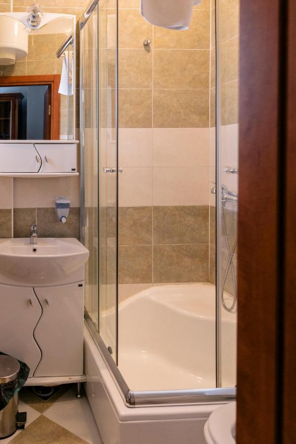Boutique Hotel Travelling Actor - Skadarlija Belgrade Luaran gambar
